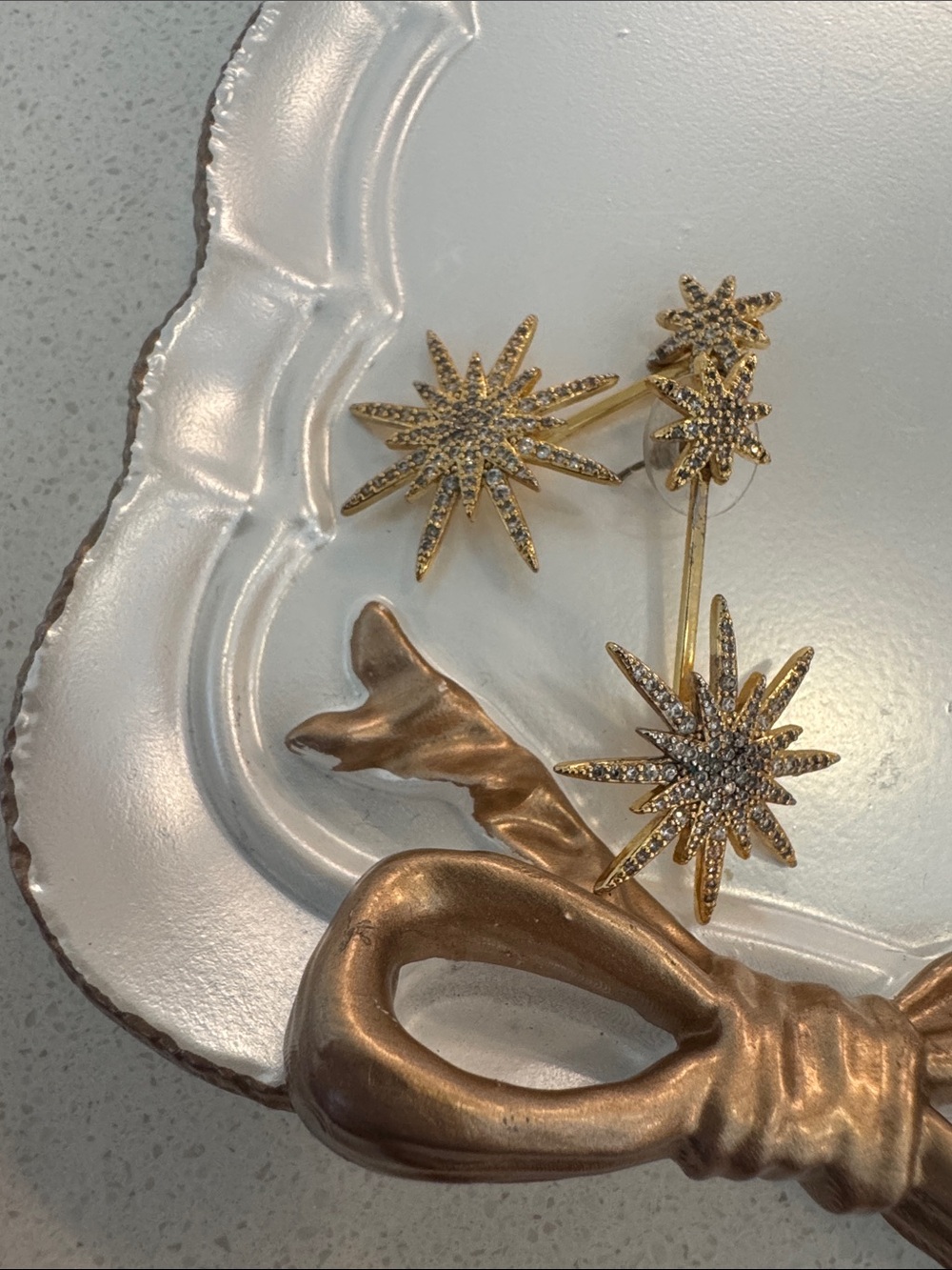 5/22 Beautiful Gold Starburst Drop Earrings with Clear Crystals